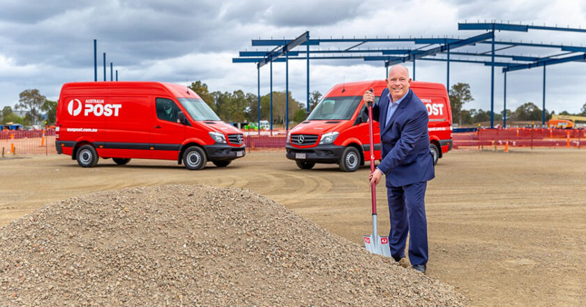Bob Black at the site