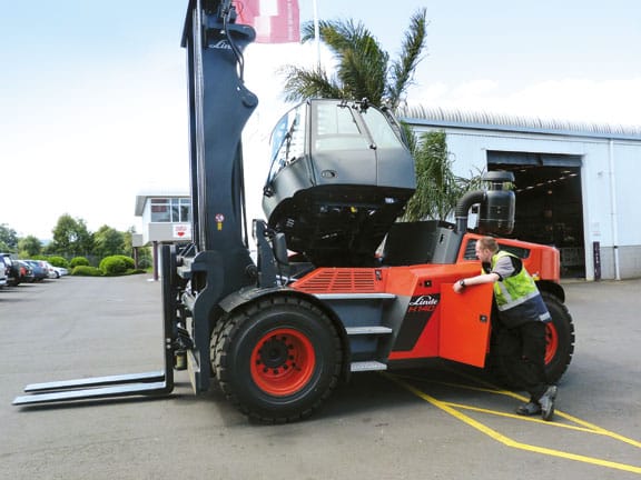 Linde H140D Forklift