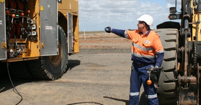 ADE's grease pressure release system allows operators to release built-up pressure in the grease systems from a safe distance, to prevent injection injuries. Image by: Downer EDI Mining Pty Ltd