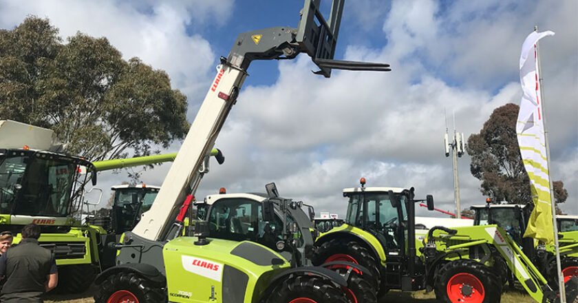 Claas Scorpion 7055 telehandler