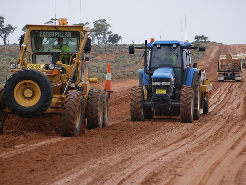 Earthco Projects won the 2014 Premier's Regional Recognition Award for their work with local government to achieve sustainable roads via the PolyCom Stabilising Aid.