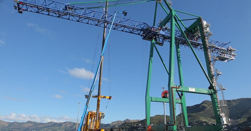 The Genie SX-180 boom lift helping to assemble the ship-to-shore gantry crane.