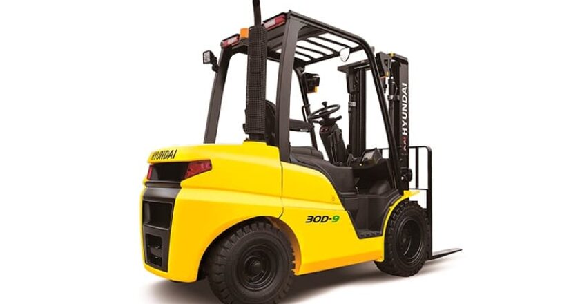 The 30D-9 is part of Hyundai's newly designed 9 series diesel counterbalance trucks.