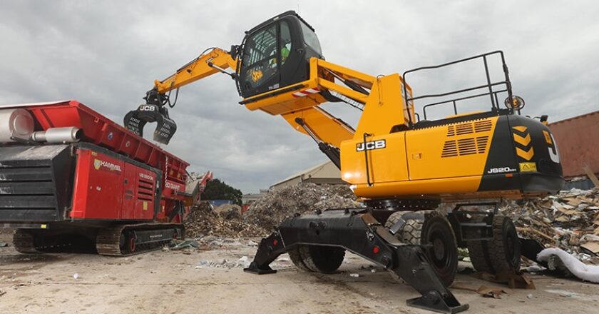 The JCB JS20MH Wastemaster materials handler.