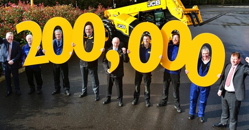 JCB has produced its 200,000th Loadall telehandler