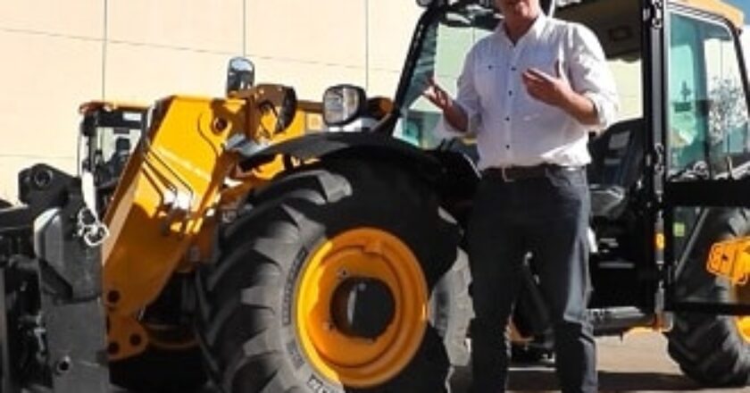 JCB Loadall 527-58 telehandler