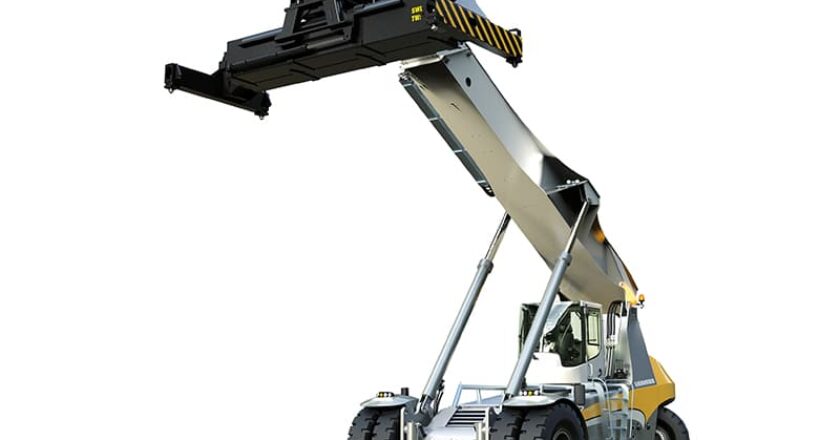 The new Liebherr LRS 545 reachstacker.