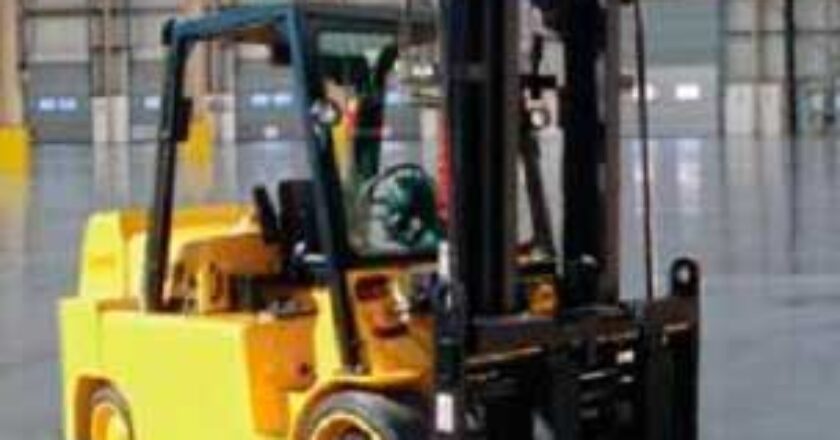 Leading Australian forklift supplier now stocks Lowry forklifts, specially designed to work in confined spaces.