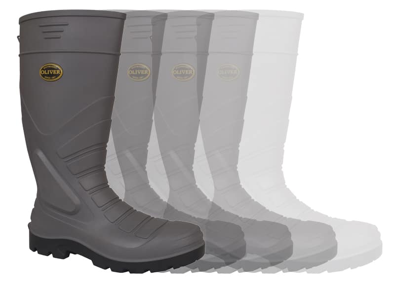 The Oliver Footwear WB 22-205 heavy-duty safety gumboots