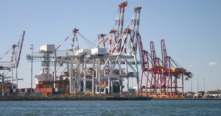 The Australian Logistics Council (ALC) is urging the Victorian Government to reinvest in infrastructure to support the future growth of the Port of Melbourne.