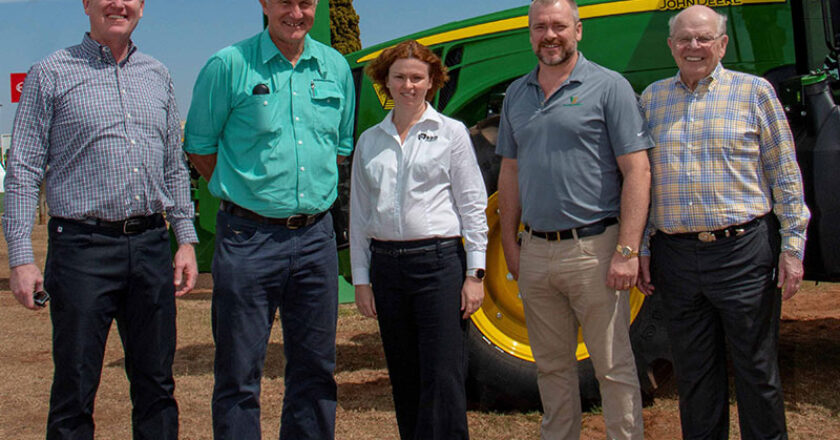 (L-R) RD Offutt Co CEO Tim Curoe; Vandersee CEO Bruce Vandersee; incoming RDO Australia Group CEO Julie Whitcombe; RD Offutt Co executive vice-president Ryan Offutt; and founder of RD Offutt Co Ron Offutt
