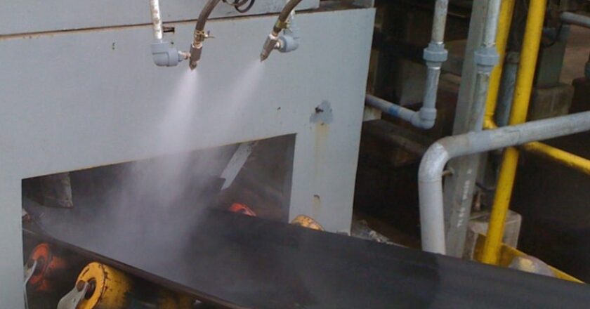 The Tecpro Ultrasonic Atomiser Nozzles in use.