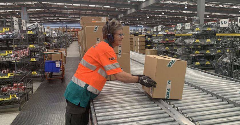 Upgrades to the warehouse, including replacing 1,300 light fixtures with high efficiency LEDs, helped Toll’s Altona North facility to achieve carbon neutral certification