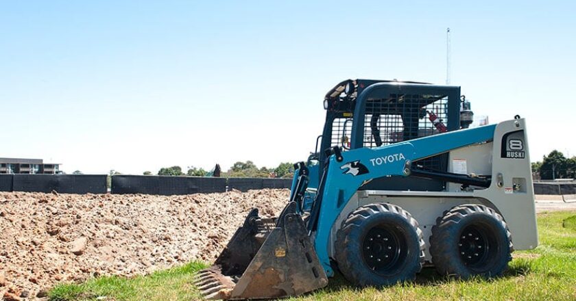 Toyota Huski skid steer loader