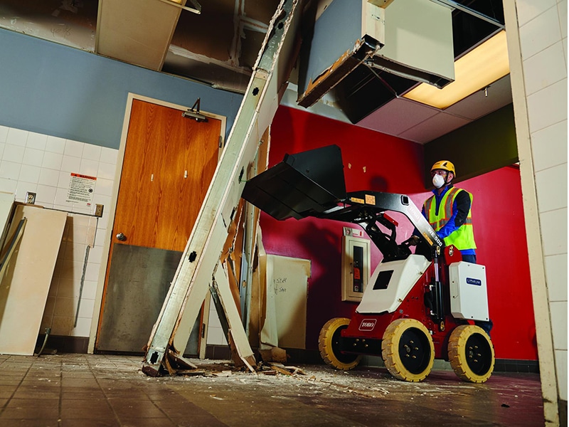 Toro's new battery powered loader